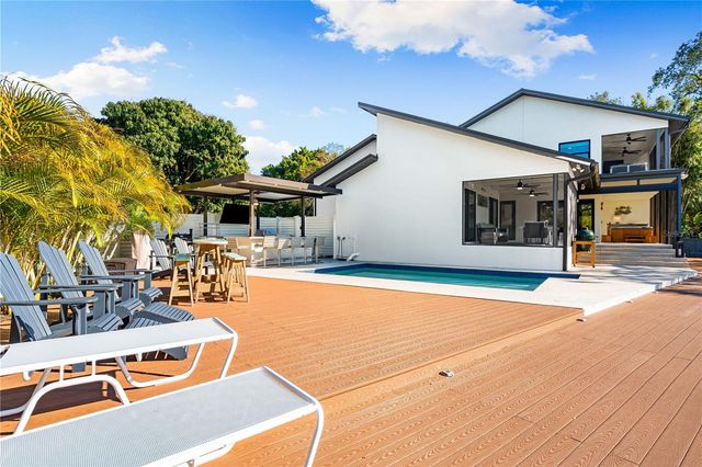 2500 MONTEREY STREET, Sarasota, FL 34231