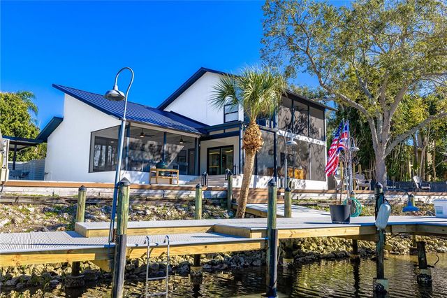 2500 MONTEREY STREET, Sarasota, FL 34231