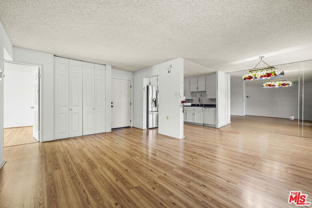 824 Pinetree Circle 14, Thousand Oaks, CA 91360 — photo 4