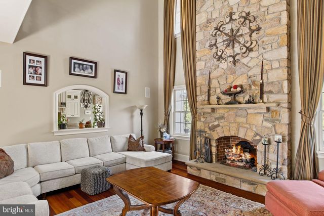 1519 CEDAR HILL RD, Lower Gwynedd, PA 19002