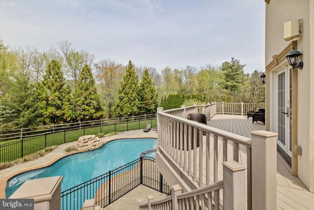 1519 CEDAR HILL RD, Lower Gwynedd, PA 19002