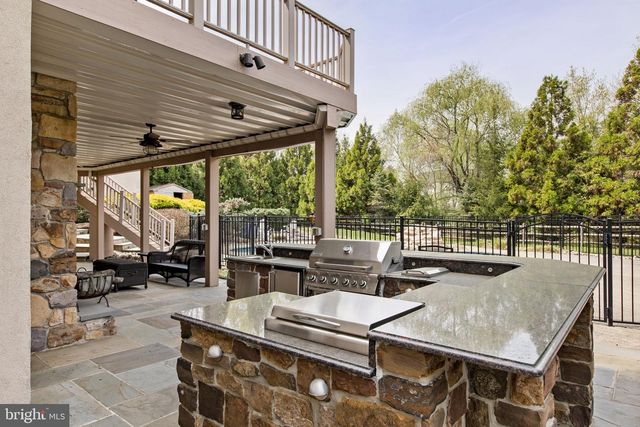 1519 CEDAR HILL RD, Lower Gwynedd, PA 19002