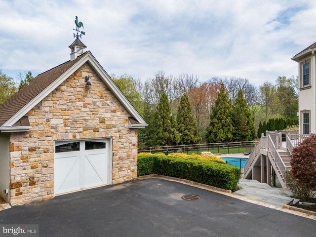 1519 CEDAR HILL RD, Lower Gwynedd, PA 19002