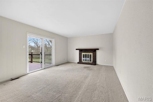 15423 Eaglepass Drive, St Louis, MO 63017