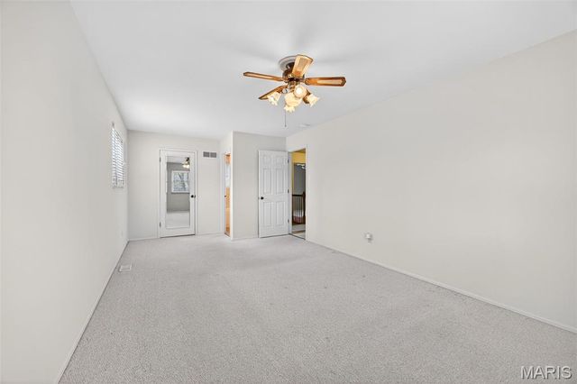 15423 Eaglepass Drive, St Louis, MO 63017