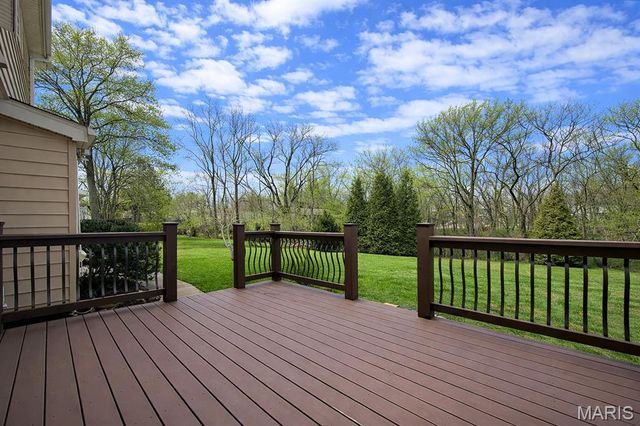 15423 Eaglepass Drive, St Louis, MO 63017