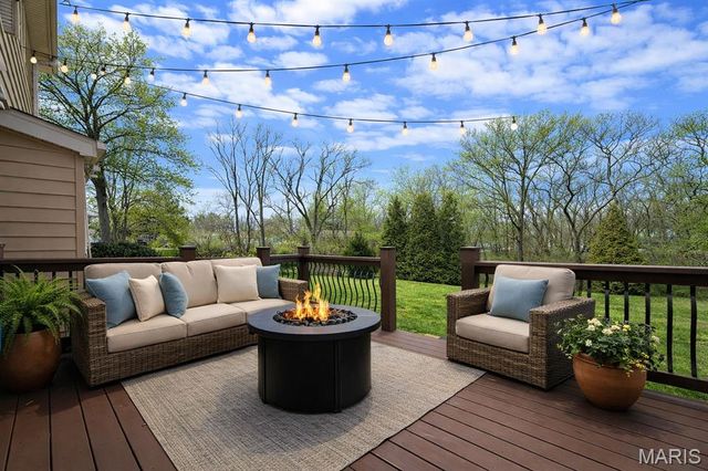 15423 Eaglepass Drive, St Louis, MO 63017