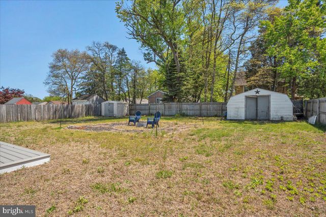2 DEL SORDO DR, Sicklerville, NJ 08081
