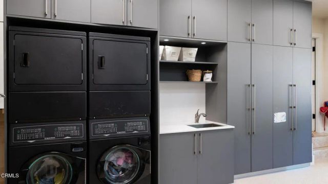 654 Chalk Hill Road, Solvang, CA 93463