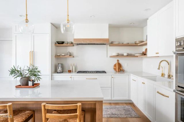 654 Chalk Hill Road, Solvang, CA 93463