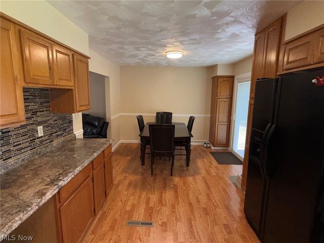 4828 New Road, Austintown, OH 44515