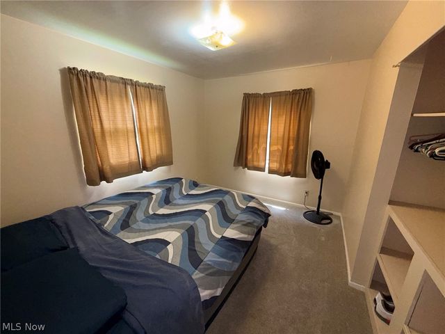 4828 New Road, Austintown, OH 44515