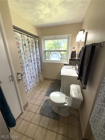 4828 New Road, Austintown, OH 44515