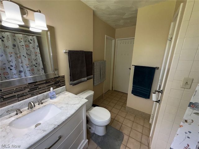 4828 New Road, Austintown, OH 44515