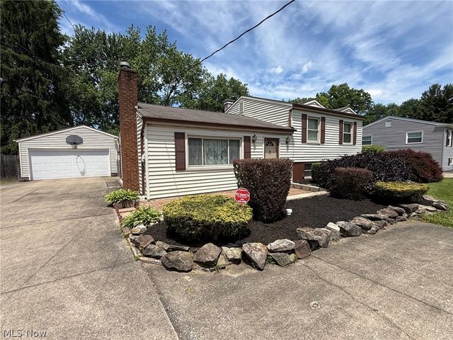 4828 New Road, Austintown, OH 44515