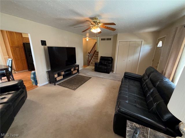4828 New Road, Austintown, OH 44515
