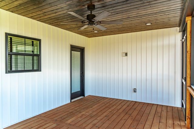 2311 Dobbins Pike, Portland, TN 37148