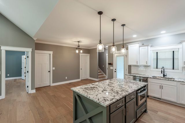 2311 Dobbins Pike, Portland, TN 37148