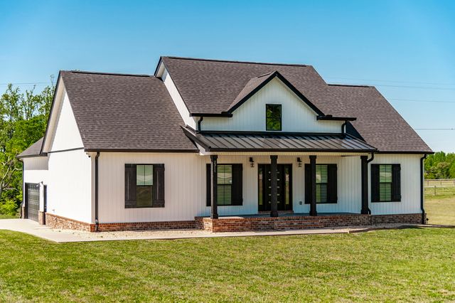 2311 Dobbins Pike, Portland, TN 37148