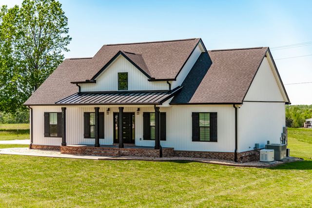2311 Dobbins Pike, Portland, TN 37148