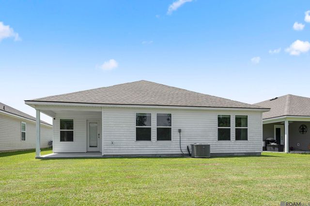 713 Aleppo Ln, Zachary, LA 70791