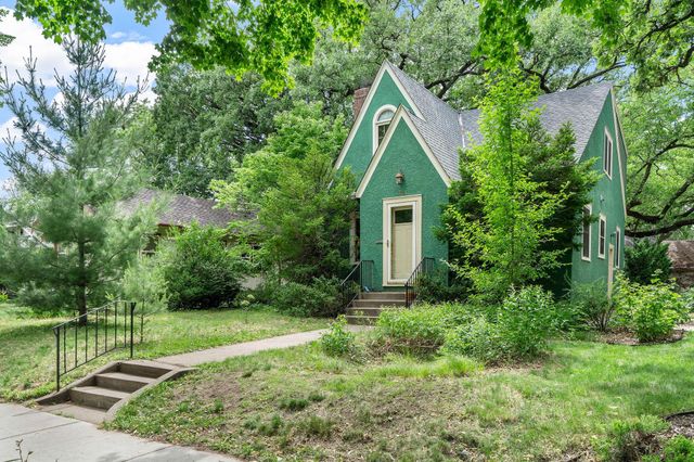 3704 45th Avenue S, Minneapolis, MN 55406