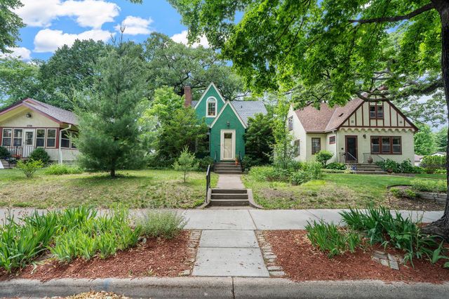 3704 45th Avenue S, Minneapolis, MN 55406