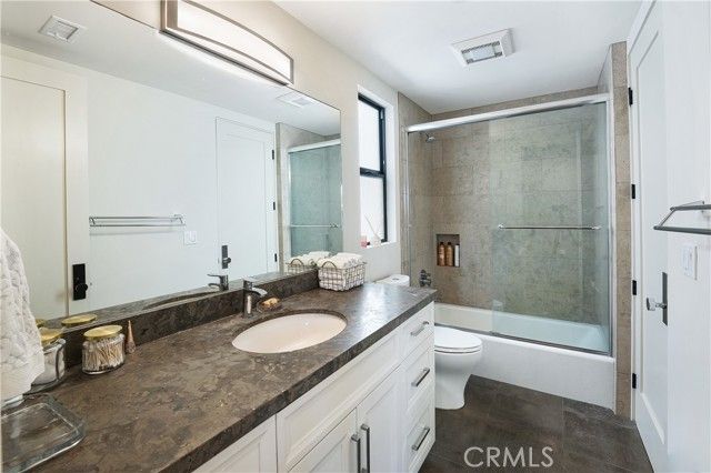 1017 Delaware Street, Huntington Beach, CA 92648