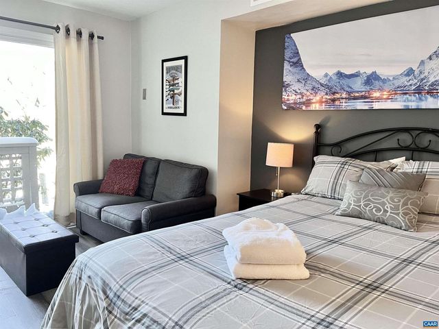 2052 STONE RIDGE CONDOS, Wintergreen, VA 22967