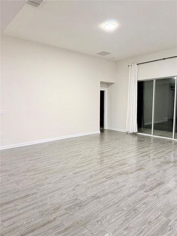 2065 CAMDEN LOOP, Davenport, FL 33837