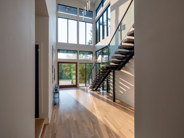 4020 Lealand Ln, Nashville, TN 37204
