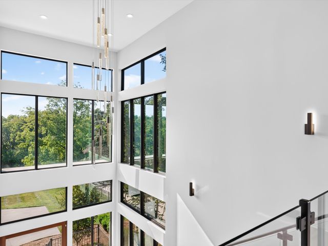 4020 Lealand Ln, Nashville, TN 37204