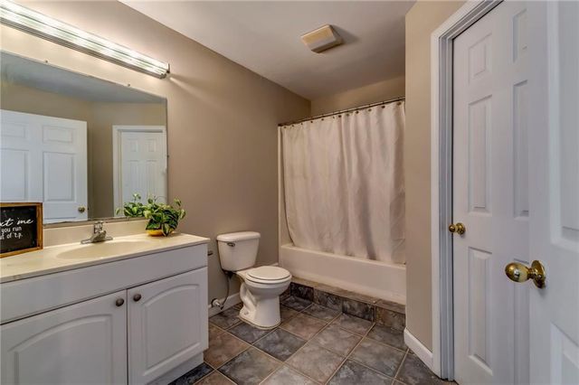 586 Ribbon Lane, Conyers, GA 30094