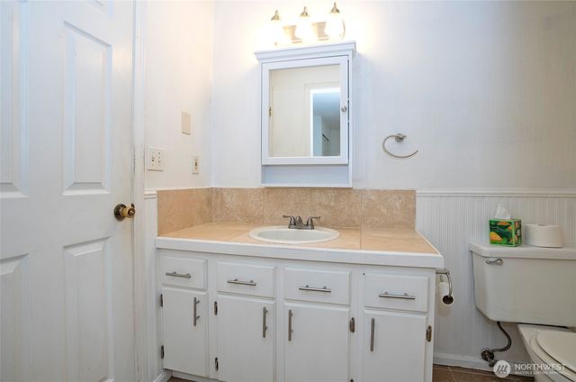 8901 Quinault Loop NE, Olympia, WA 98516