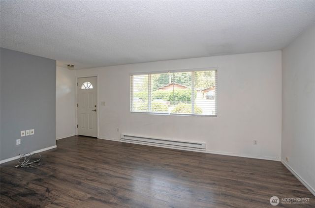 8901 Quinault Loop NE, Olympia, WA 98516