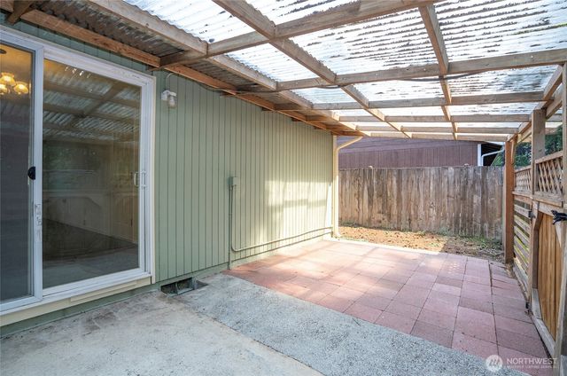 8901 Quinault Loop NE, Olympia, WA 98516