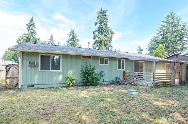 8901 Quinault Loop NE, Olympia, WA 98516