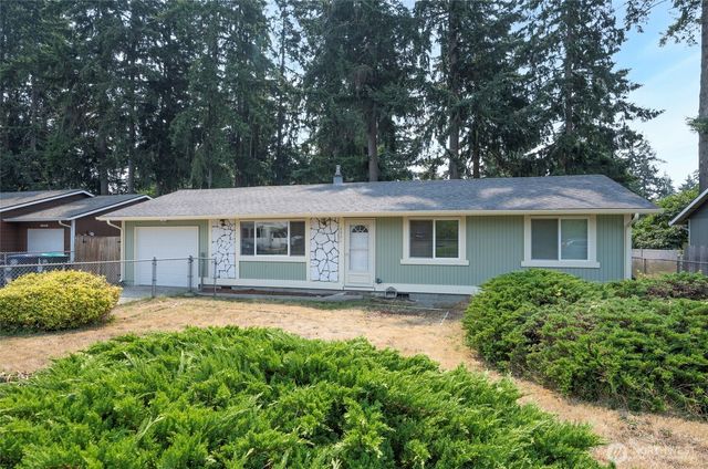 8901 Quinault Loop NE, Olympia, WA 98516