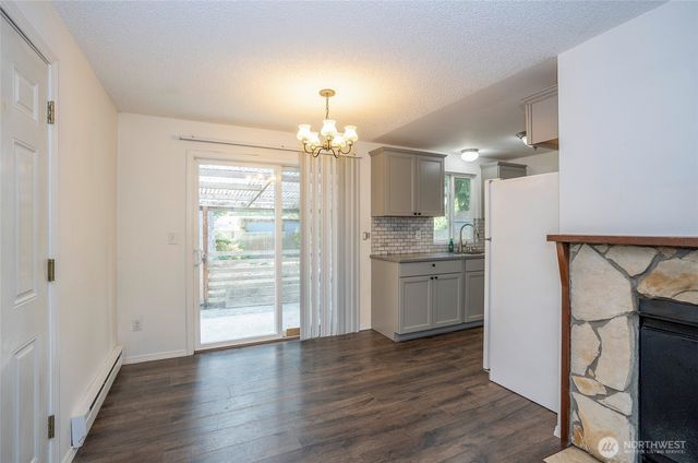 8901 Quinault Loop NE, Olympia, WA 98516