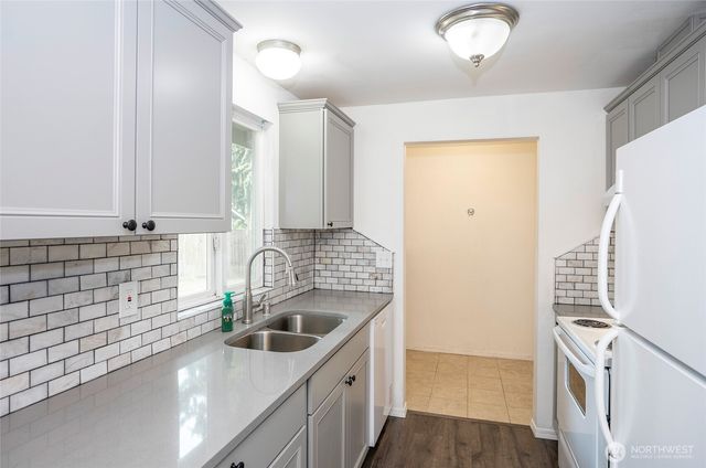 8901 Quinault Loop NE, Olympia, WA 98516