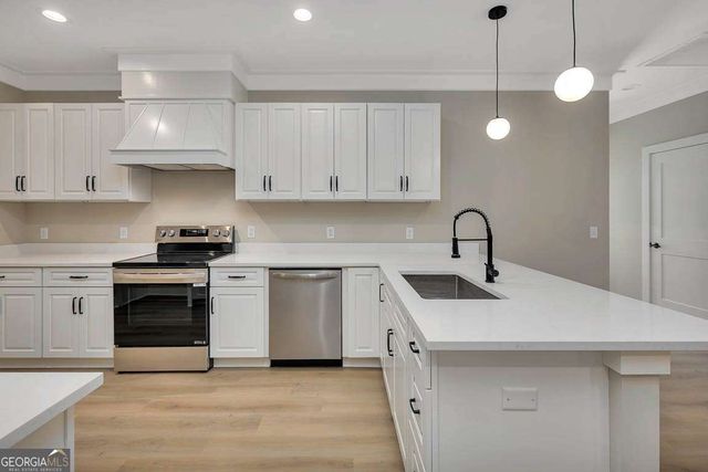 505 Madison Street, Darien, GA 31305