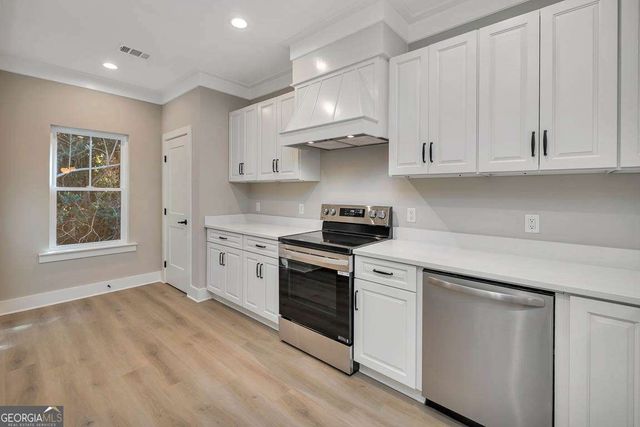 505 Madison Street, Darien, GA 31305