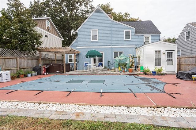 9606 Selby PL, Norfolk, VA 23503