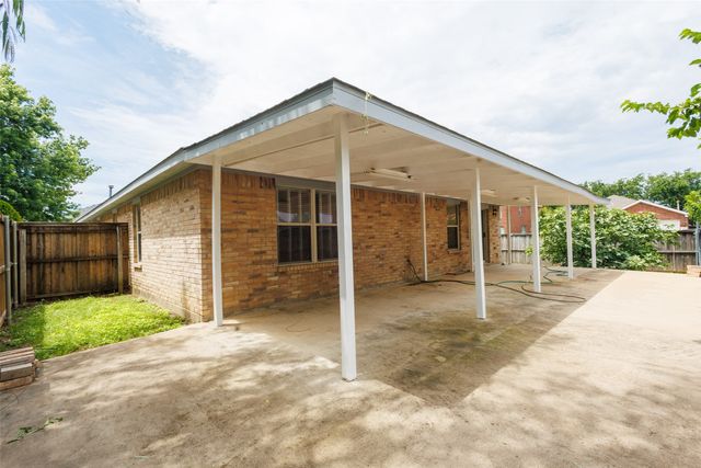 917 Mulder Drive, Arlington, TX 76001