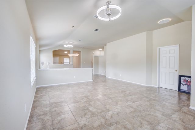 917 Mulder Drive, Arlington, TX 76001