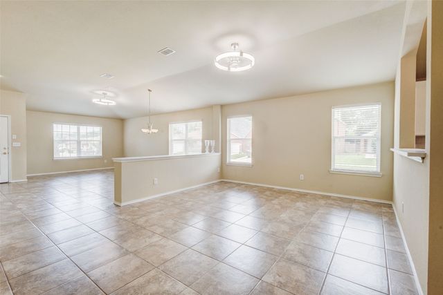 917 Mulder Drive, Arlington, TX 76001