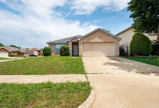 917 Mulder Drive, Arlington, TX 76001