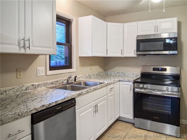 6594 Honeysuckle Drive, Fayetteville, NC 28304