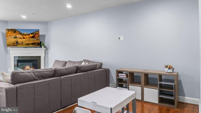 132 LIRIOPE PL, Gaithersburg, MD 20878