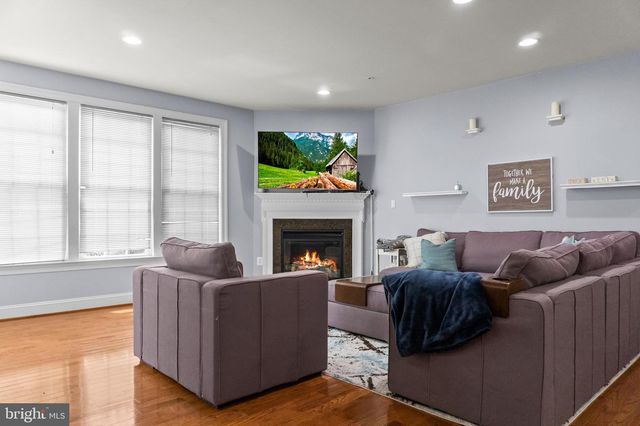 132 LIRIOPE PL, Gaithersburg, MD 20878